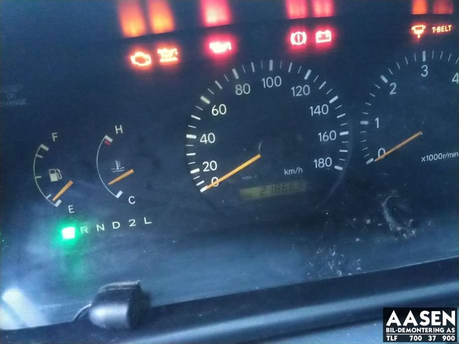 Toyota Hiace 2001-2006 (Fase 2) , Motorkode: 2KD-FTV, Girkassekode: 