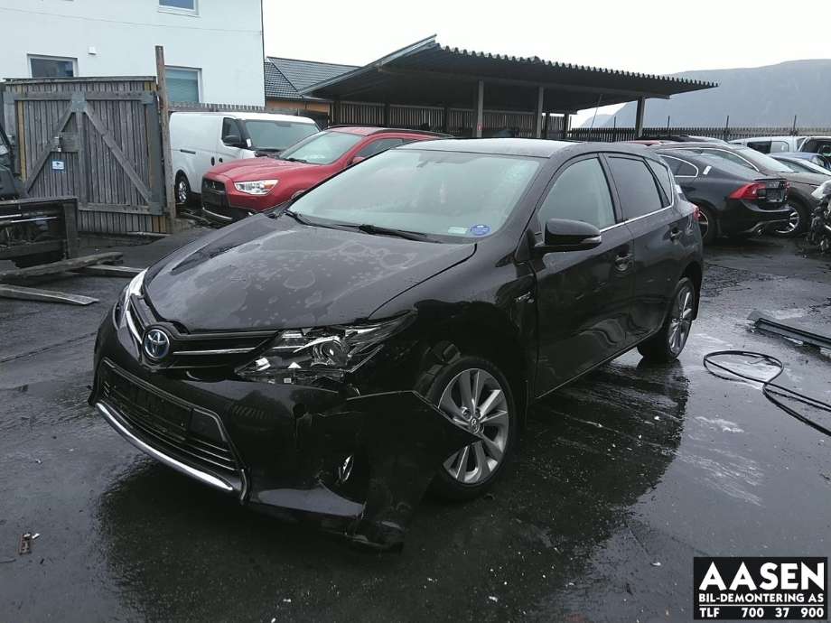 Toyota Auris 2013-2015 (Type II, Fase 1) , Motorkode: 2ZR-FXE, Girkassekode: 