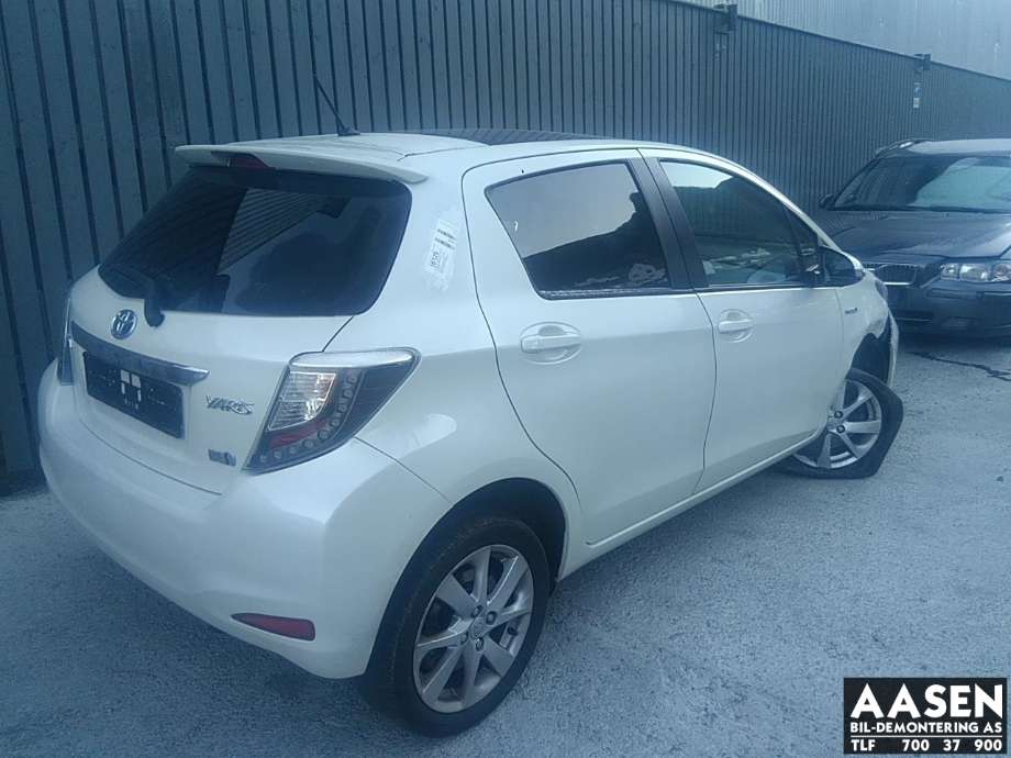 Toyota Yaris 2012-2014 (Type III, Fase 1) , Motorkode: 1NZ-FXE, Girkassekode: