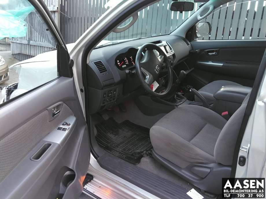 Toyota Hilux 2012-2016 , Motorkode: 2KD-FTV, Girkassekode: 