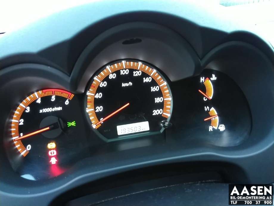 Toyota Hilux 2012-2016 , Motorkode: 2KD-FTV, Girkassekode: 