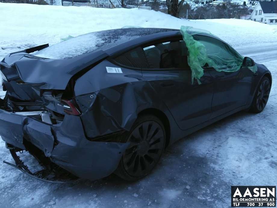 Tesla Model 3 2018-2023 (Fase 1) , Motorkode: 3D3|3D1, Girkassekode: 
