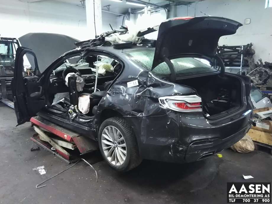 BMW 5-Serie 2017-->> (G30/G31) (G30/G31), Motorkode: B48B20A|GC1P25A, Girkassekode: GA8P75HZ