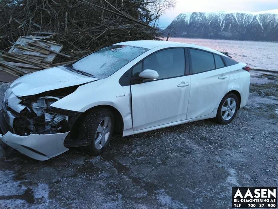 Toyota Prius 2016-2023 (Type IV) (combi) (combi), Motorkode: 2ZR-FXE|1NM|1MM, Girkassekode: 