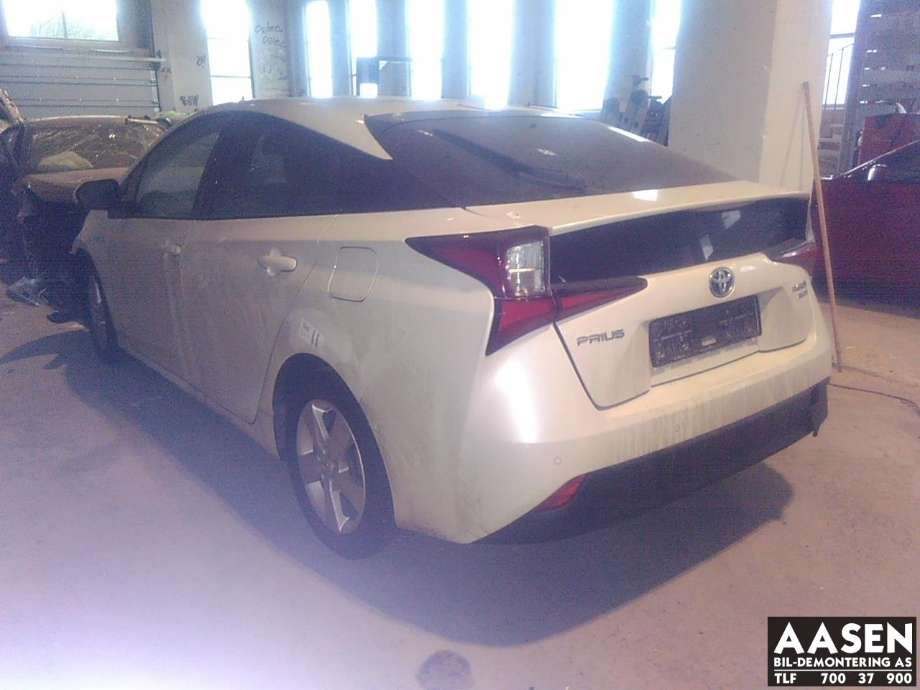 Toyota Prius 2016-2023 (Type IV) (combi) (combi), Motorkode: 2ZR-FXE|1NM|1MM, Girkassekode: 