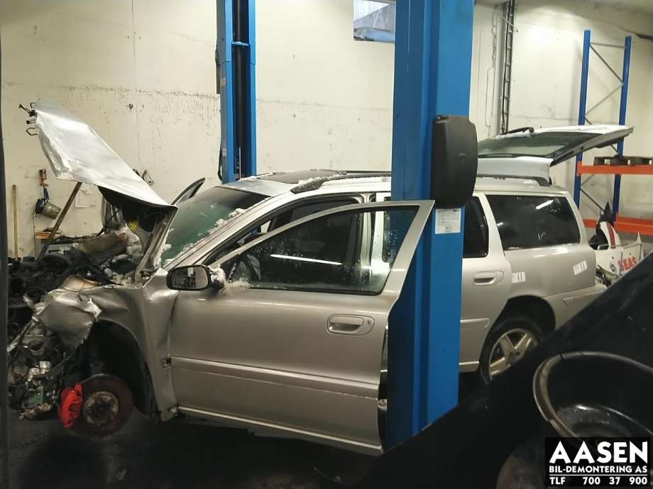 Volvo V70 2005-2007 (Type II, Fase 2) , Motorkode: D5244T, Girkassekode: