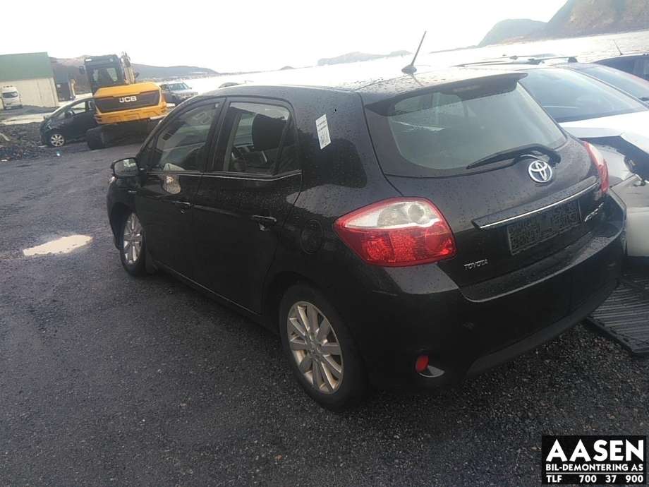 Toyota Auris 2010-2012 (Type I, Fase 2) , Motorkode: 2ZR-FXE, Girkassekode: