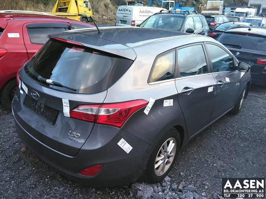 Hyundai i30 2012-2017 (Type II) , Motorkode: D4FB-5IL, Girkassekode: 