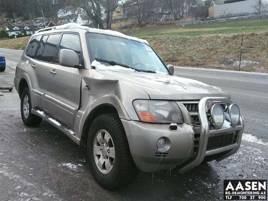 Mitsubishi Pajero 2000-2006 (Type III) , Motorkode: 4M41, Girkassekode: V5A51