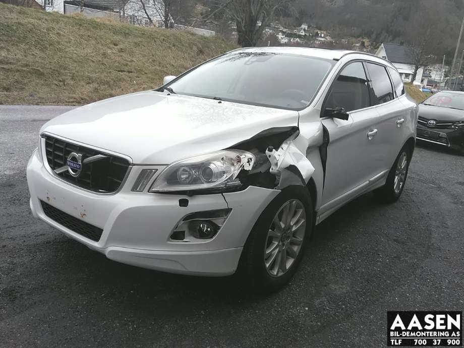 Volvo XC60 2008-2013 (Type I, Fase 1) , Motorkode: D5244T(5), Girkassekode: 9482390