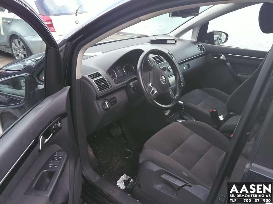 VW Touran 2010-2015 (Type I, Fase 3) , Motorkode: CFJB, Girkassekode: PDY