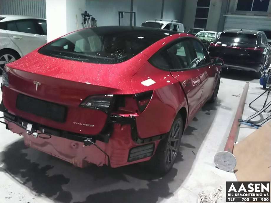 Tesla Model 3 2018-2023 (Fase 1) , Motorkode: 3D3|3D5, Girkassekode: 