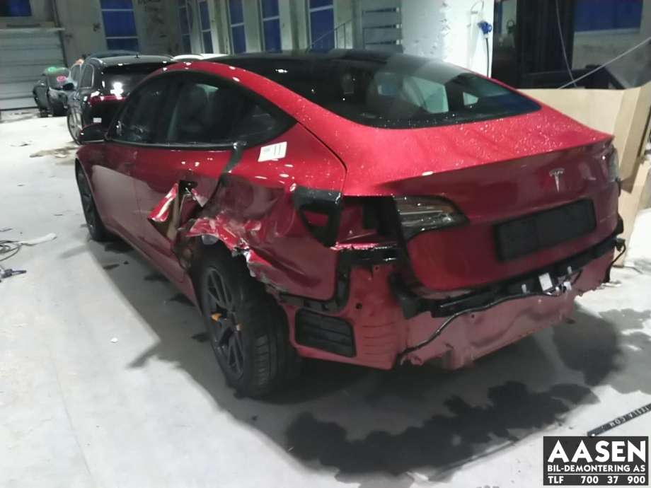 Tesla Model 3 2018-2023 (Fase 1) , Motorkode: 3D3|3D5, Girkassekode: 