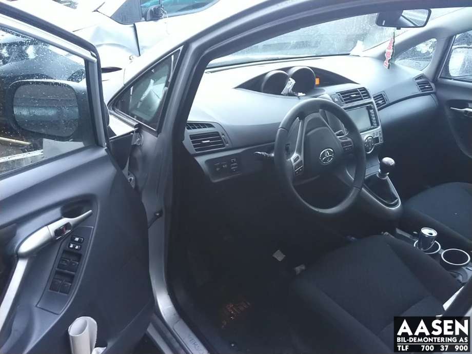 Toyota Verso 2009-2016 (Type III) , Motorkode: 1AD-FTV, Girkassekode: 