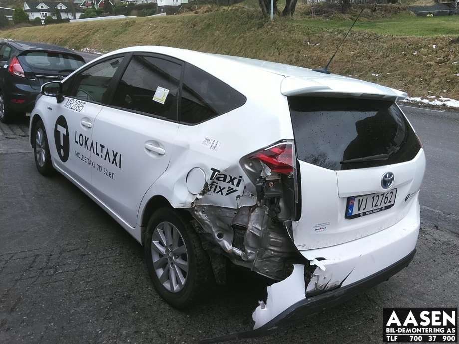 Toyota Prius +7 2012-2020 (Type III) (stasjonsvogn) (stasjonsvogn), Motorkode: 2ZR-FXE|5JM, Girkassekode: 