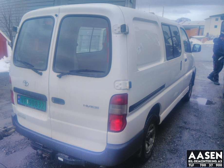 Toyota Hiace 2007-2012 (Fase 3) , Motorkode: 2KD-FTV, Girkassekode: 3303026A60