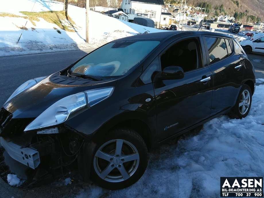 Nissan Leaf 2011-2017 (Type I) , Motorkode: EM57, Girkassekode: 