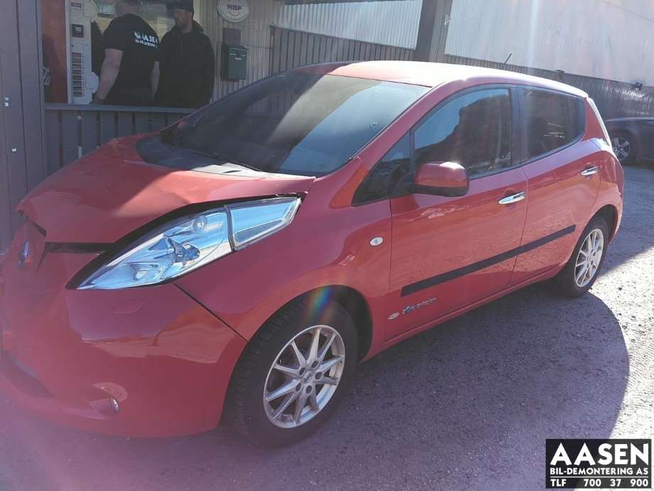 Nissan Leaf, 2011-2017 (Type I)  delebil , Motorkode: EM57