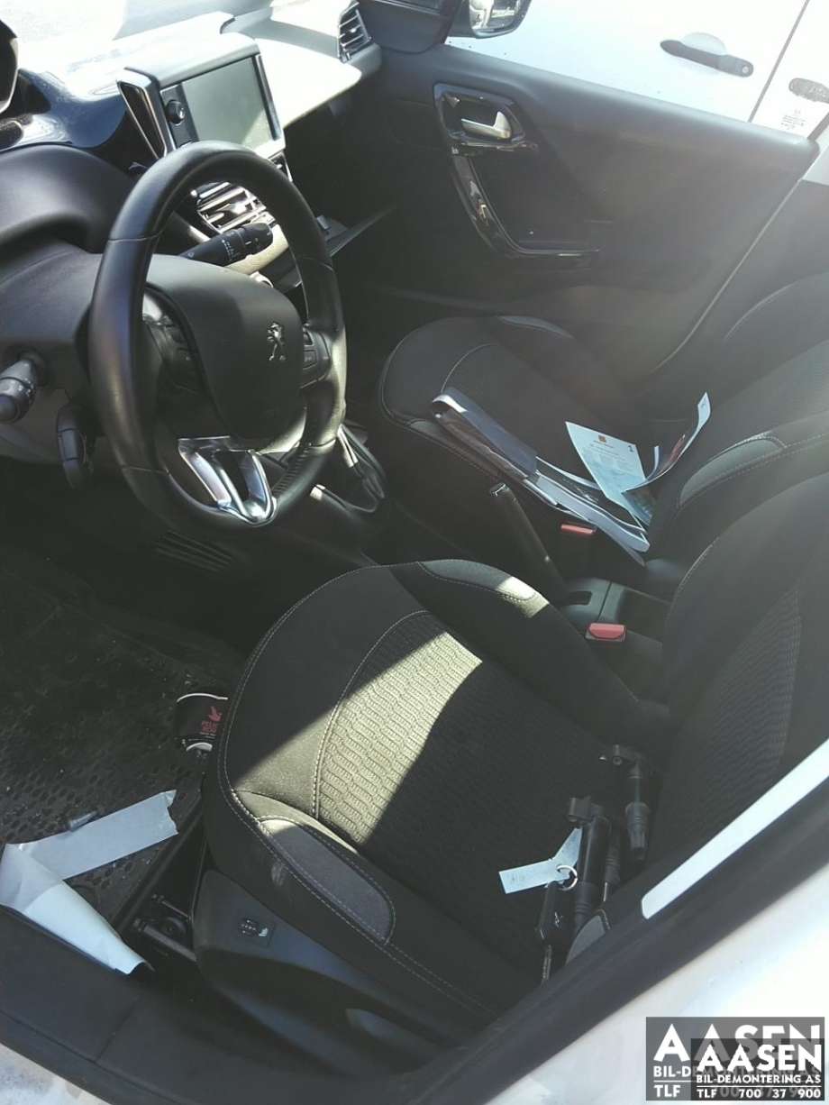 Peugeot 208 2012-2019 (Type I) , Motorkode: ZM01, Girkassekode: 