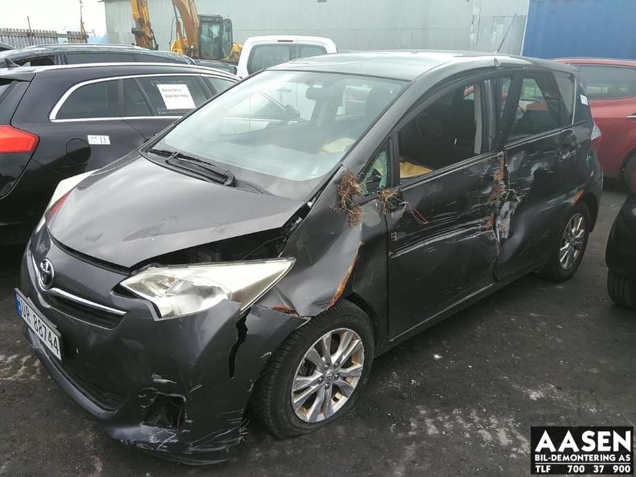 Toyota Verso-S 2011-2015 (COMBI) (COMBI), Motorkode: , Girkassekode: 