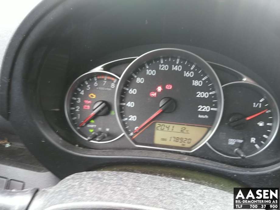 Toyota Verso-S 2011-2015 (COMBI) (COMBI), Motorkode: , Girkassekode: 