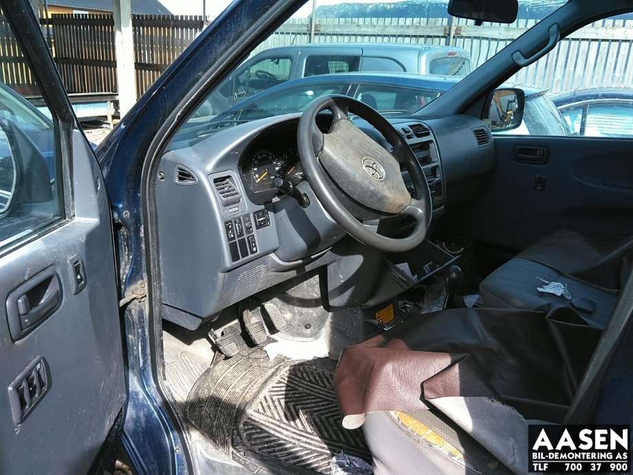 Toyota Hiace 2007-2012 (Fase 3) , Motorkode: 2KD-FTV, Girkassekode: 