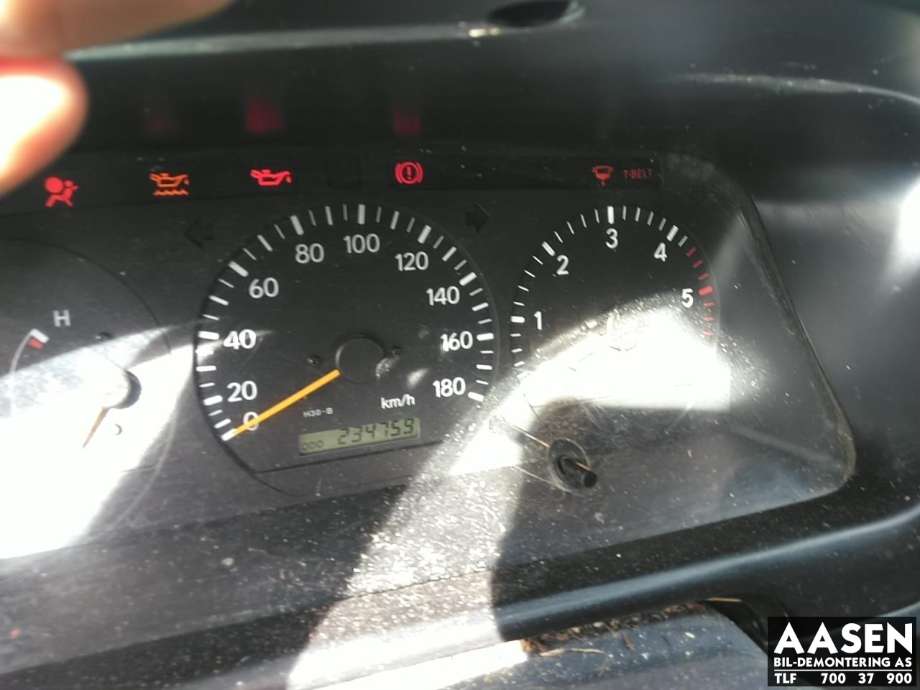 Toyota Hiace 2007-2012 (Fase 3) , Motorkode: 2KD-FTV, Girkassekode: 