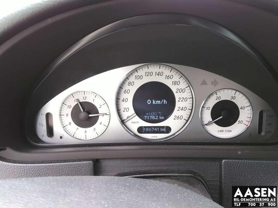 Mercedes CLK 2002-2009 (C209) (C209), Motorkode: 646966, Girkassekode: 
