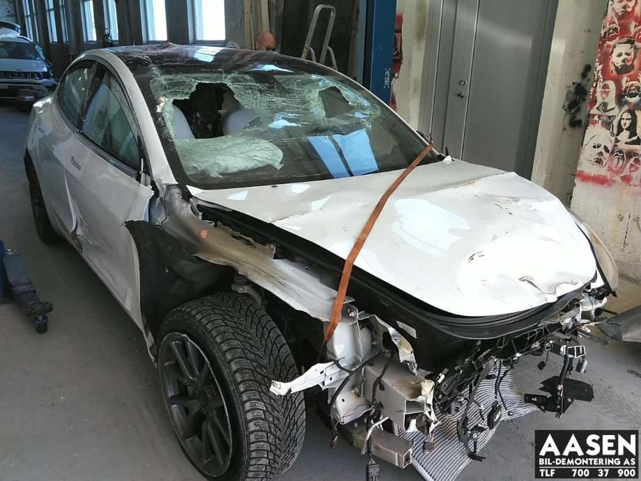Tesla Model 3 2018-2023 (Fase 1) , Motorkode: 3D3|3D5, Girkassekode: 