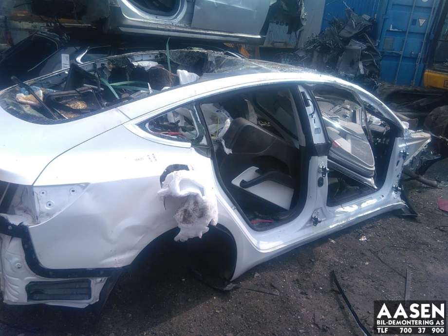 Tesla Model 3 2018-2023 (Fase 1) , Motorkode: 3D3|3D5, Girkassekode: 
