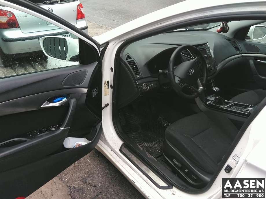 Hyundai i40 2012-2017 , Motorkode: D4FD, Girkassekode: 