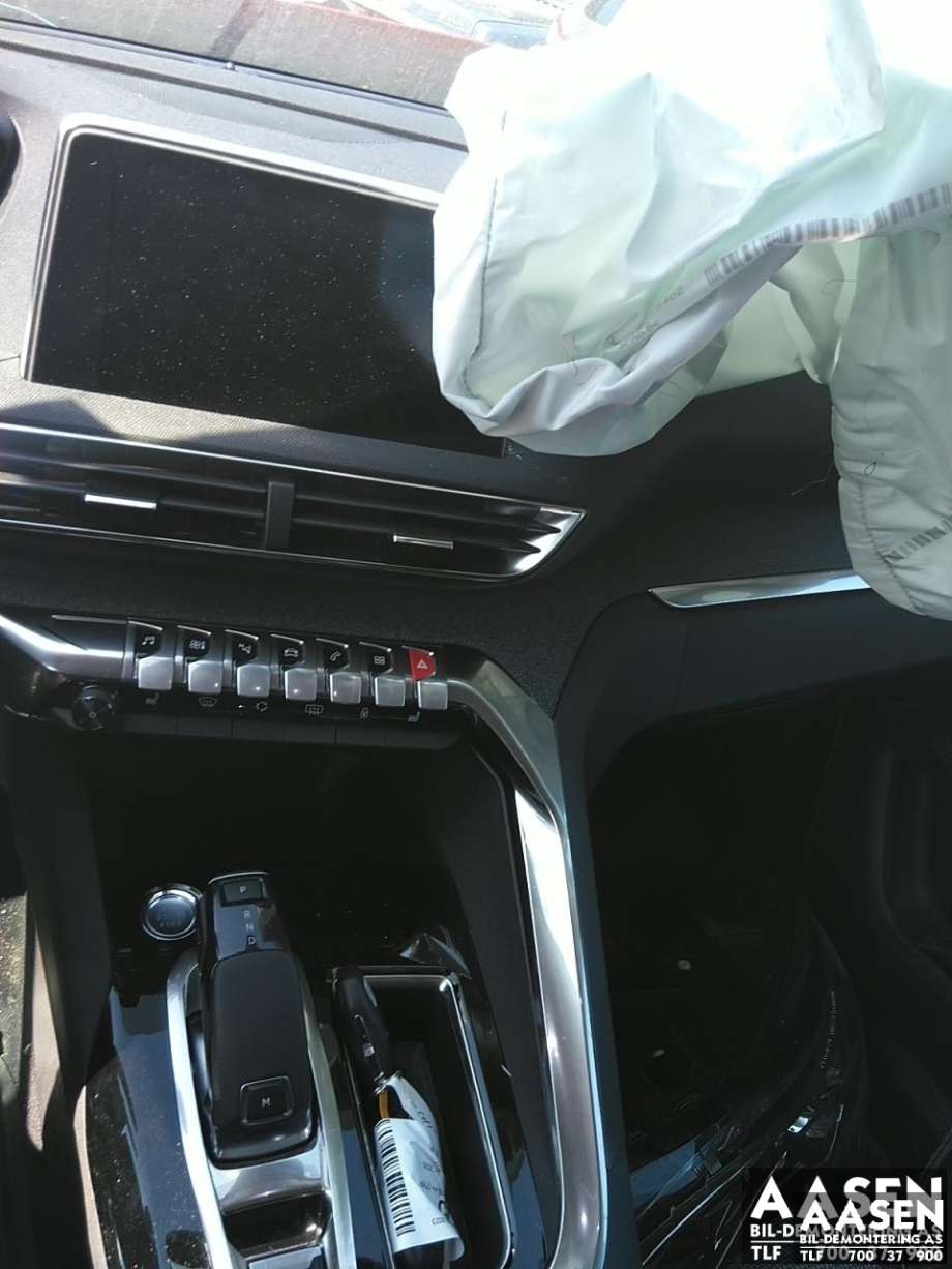 Peugeot 3008 2016-->> (Type II) , Motorkode: YH01, Girkassekode: 
