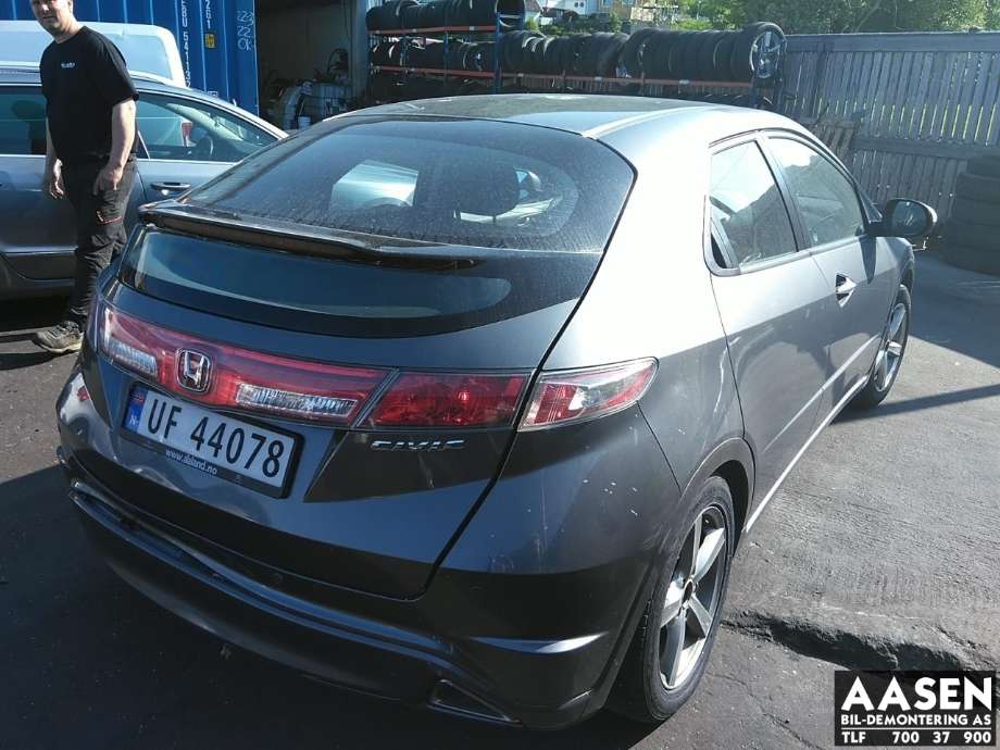 Honda Civic 2006-2011 (Type VIII) , Motorkode: L13Z1, Girkassekode: