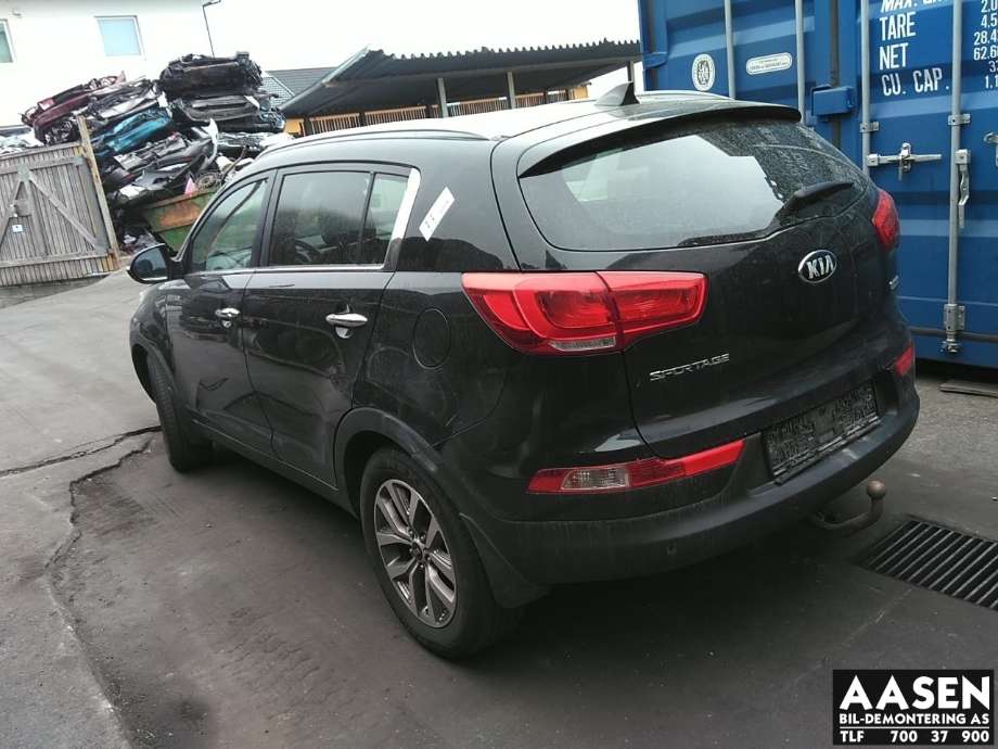 Kia Sportage 2010-2016 (Type III) , Motorkode: D4FDEZ305565, Girkassekode: ZD76