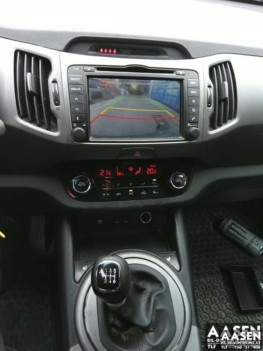 Kia Sportage 2010-2016 (Type III) , Motorkode: D4FDEZ305565, Girkassekode: ZD76
