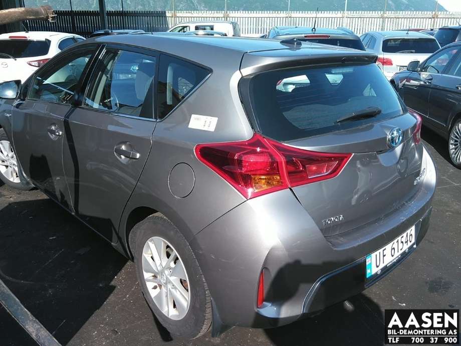 Toyota Auris 2013-2015 (Type II, Fase 1) , Motorkode: 2ZR-FXE, Girkassekode: 