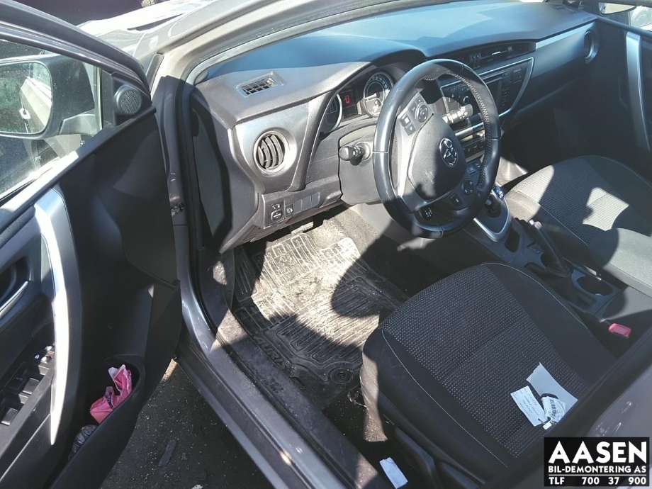 Toyota Auris 2013-2015 (Type II, Fase 1) , Motorkode: 2ZR-FXE, Girkassekode: 