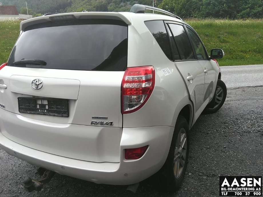 Toyota RAV4 2009-2013 (Type III, Fase 2) , Motorkode: 2AD-FTV, Girkassekode: 