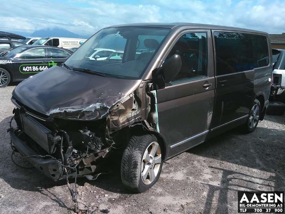VW Transporter / Caravelle 2009-2015 (Fase 2) (T5) (T5), Motorkode: CFCA, Girkassekode: MKB