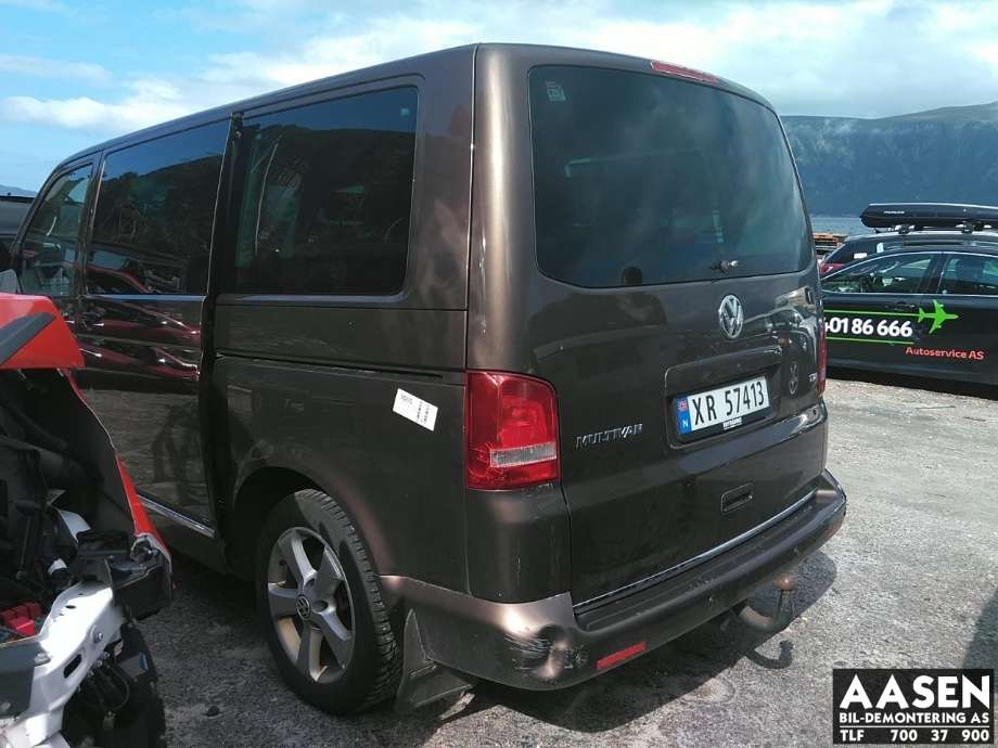 VW Transporter / Caravelle 2009-2015 (Fase 2) (T5) (T5), Motorkode: CFCA, Girkassekode: MKB