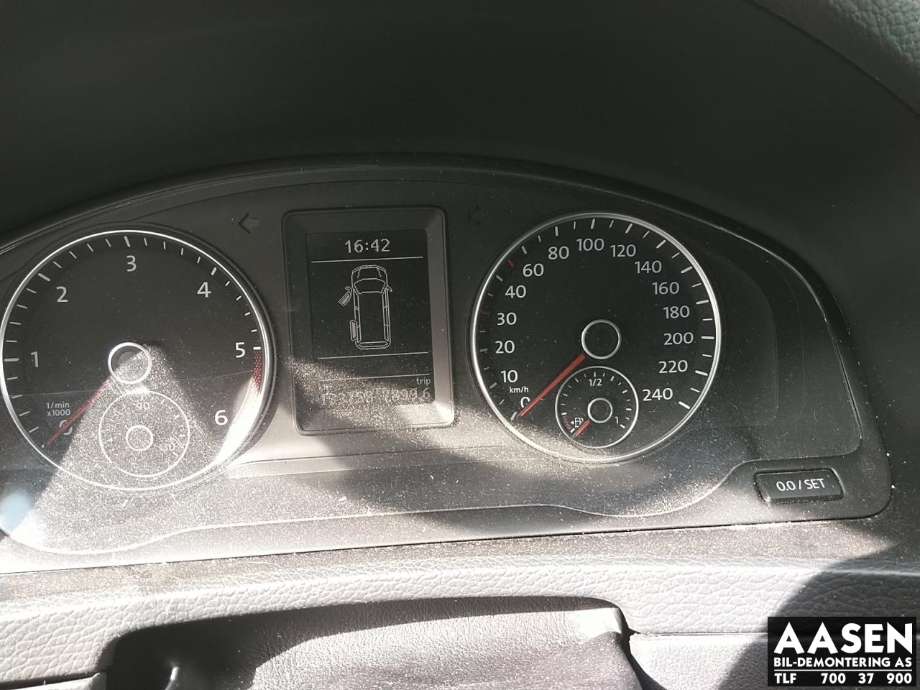 VW Transporter / Caravelle 2009-2015 (Fase 2) (T5) (T5), Motorkode: CFCA, Girkassekode: MKB