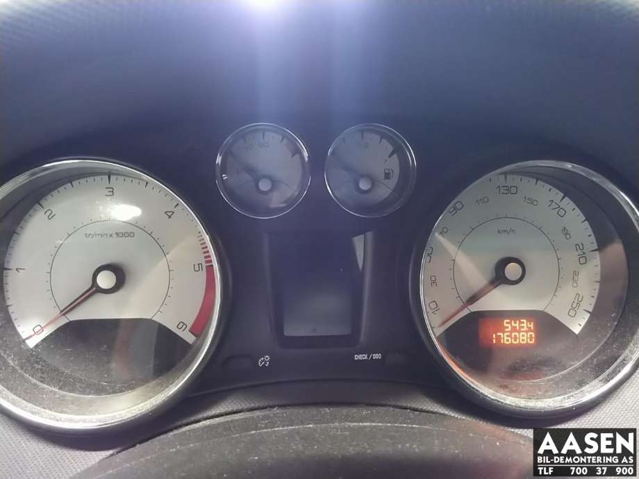 Peugeot 308 2011-2013 (Type I, Fase 2) , Motorkode: 9H05, Girkassekode: 
