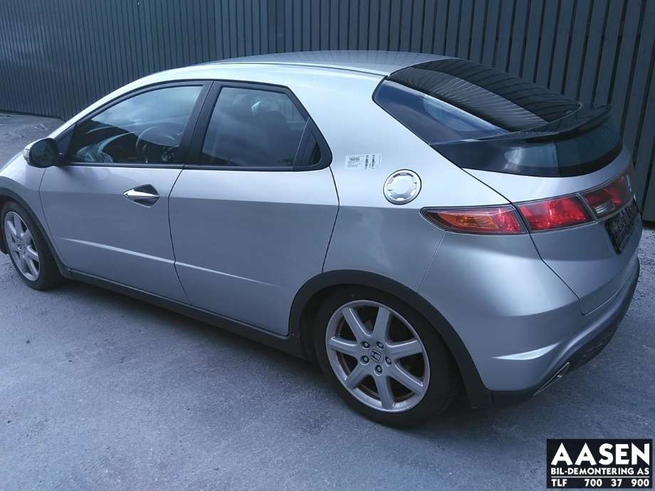 Honda Civic 2006-2011 (Type VIII) , Motorkode: R18A2, Girkassekode: