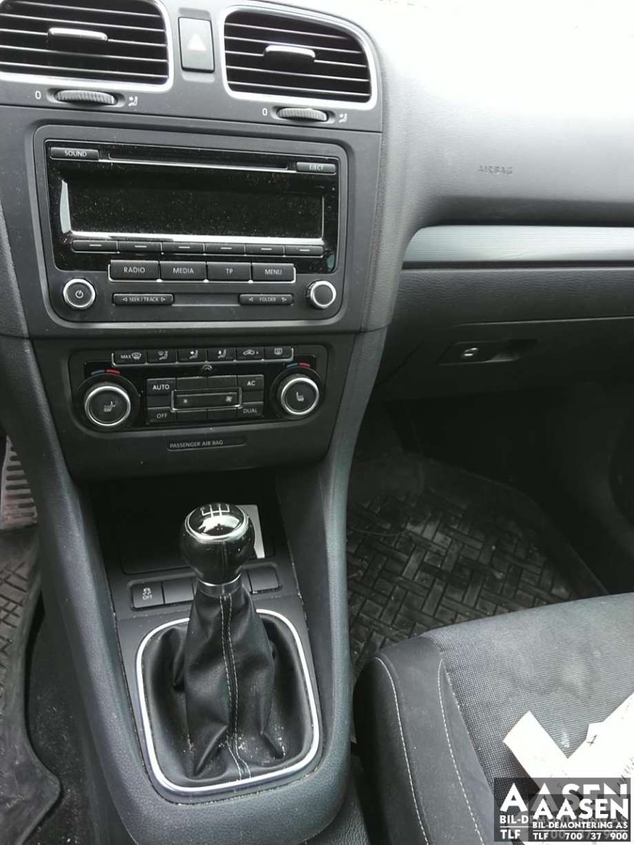 VW Golf VI 2008-2012 , Motorkode: CBZ, Girkassekode: MHV