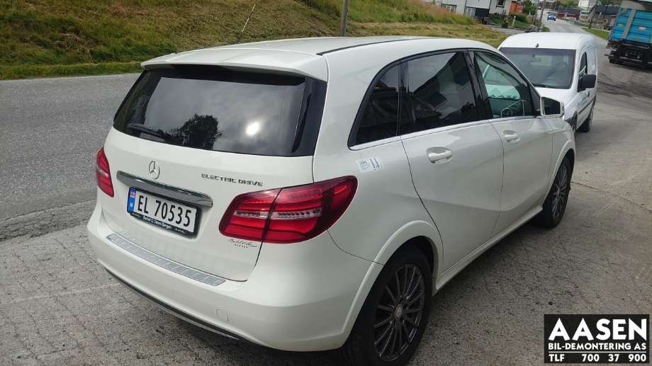 Mercedes B-Klasse, electric drive 2014-2018 (W242) (W242), Motorkode: EM0004, Girkassekode: 