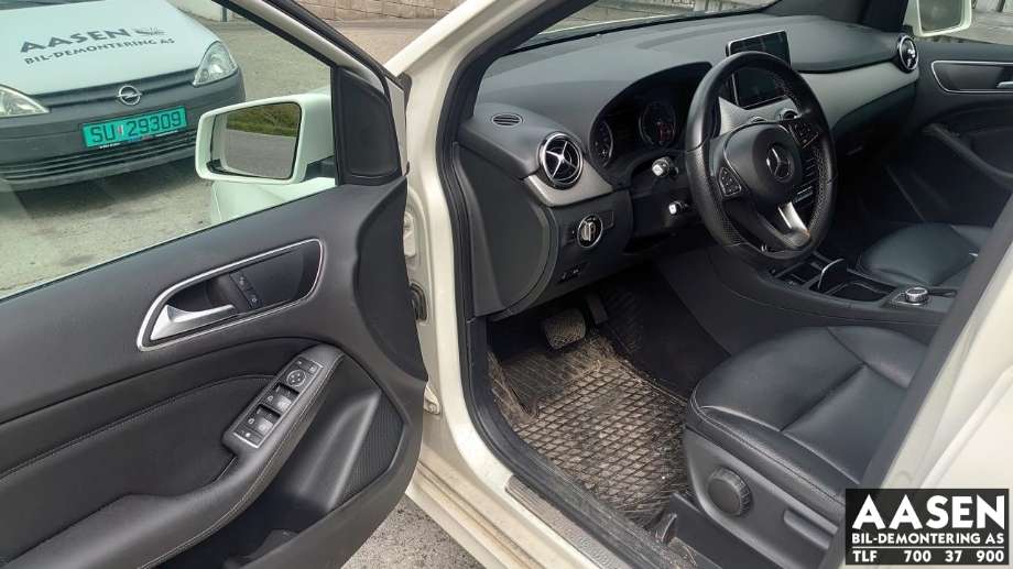 Mercedes B-Klasse, electric drive 2014-2018 (W242) (W242), Motorkode: EM0004, Girkassekode: 