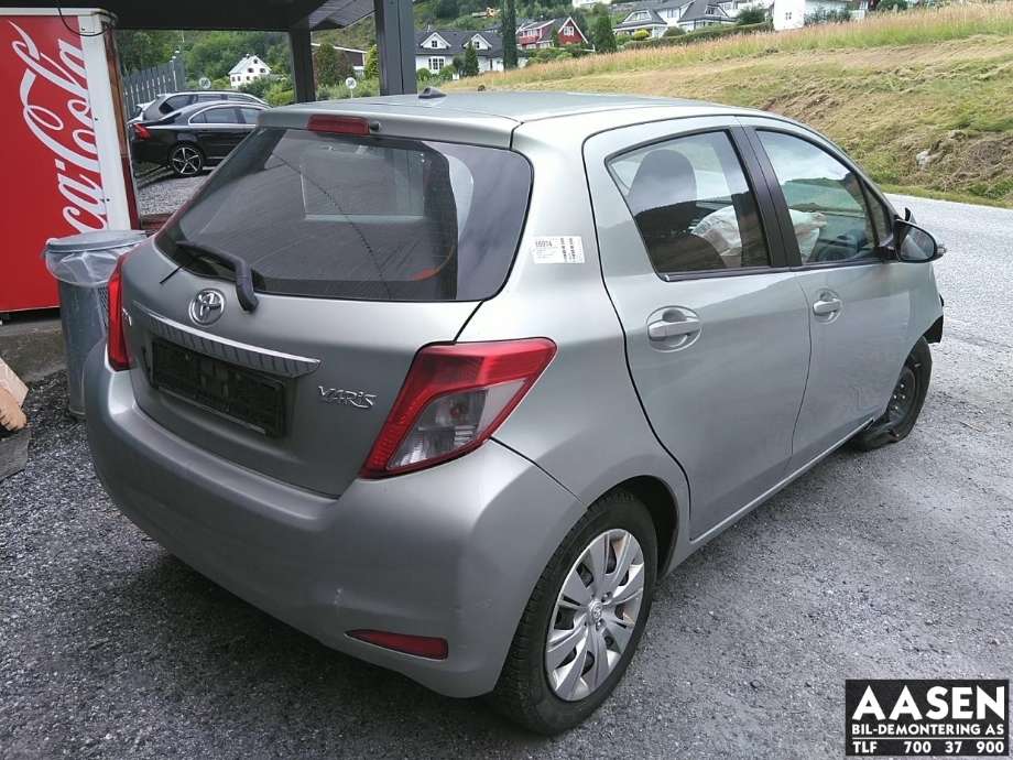 Toyota Yaris 2012-2014 (Type III, Fase 1) , Motorkode: 1NR-FE, Girkassekode: 