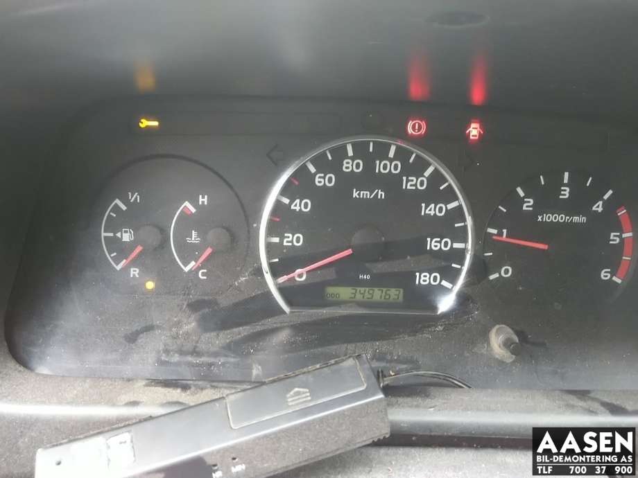 Toyota Hiace 2007-2012 (Fase 3) , Motorkode: 2KD-FTV, Girkassekode:
