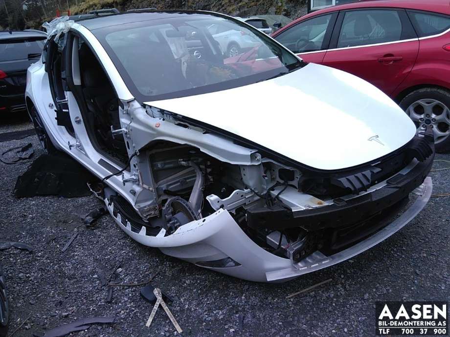 Tesla Model 3 2018-2023 (Fase 1) , Motorkode: 3D3|3D7, Girkassekode: 