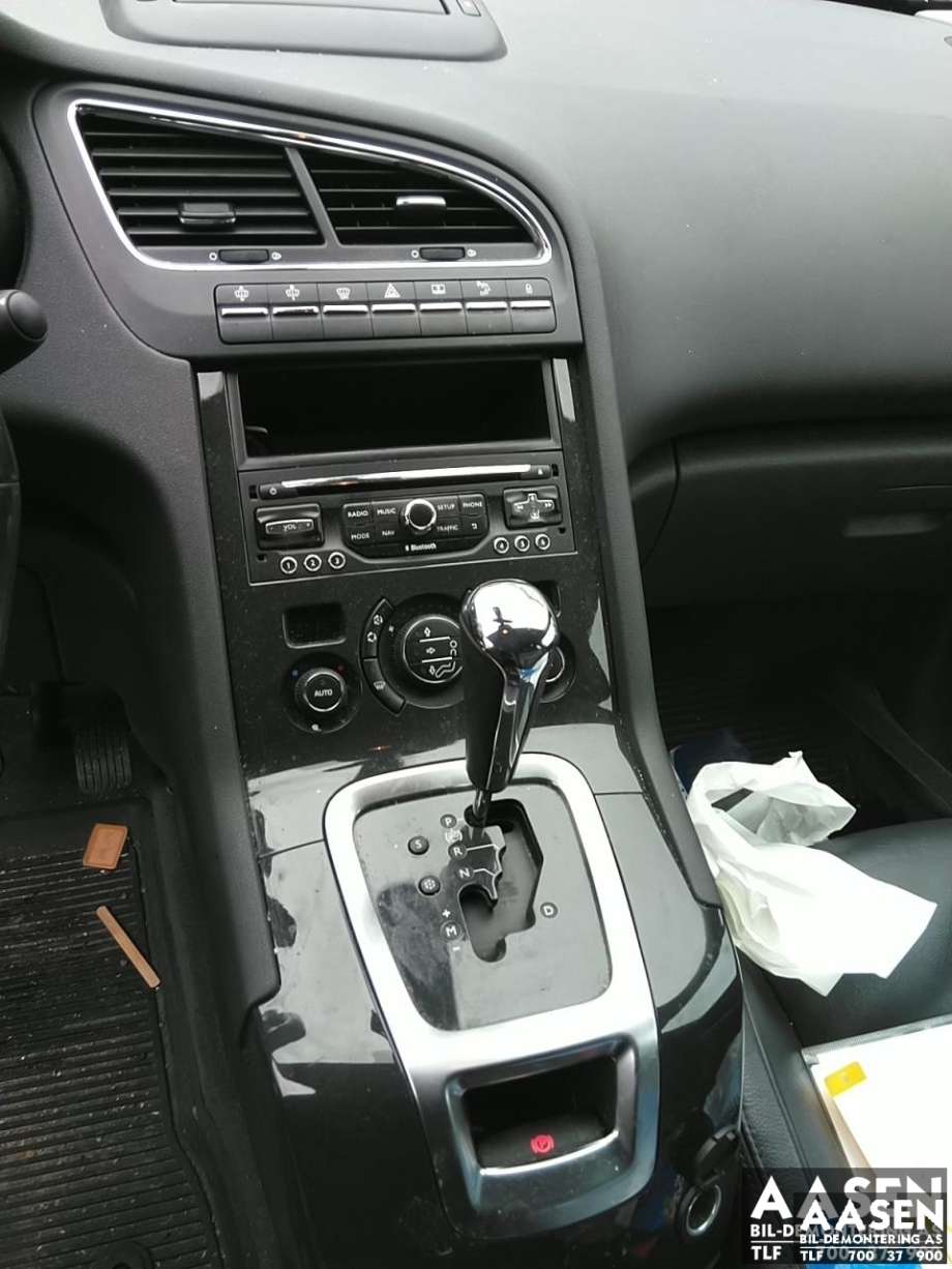 Peugeot 5008 2010-2017 (Type I) , Motorkode: BH01, Girkassekode: 